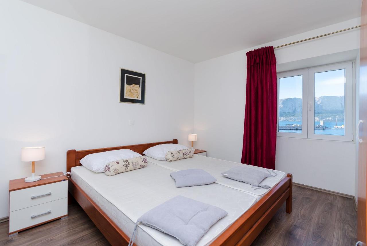 Apartment Jasna By The Sea Башка Экстерьер фото